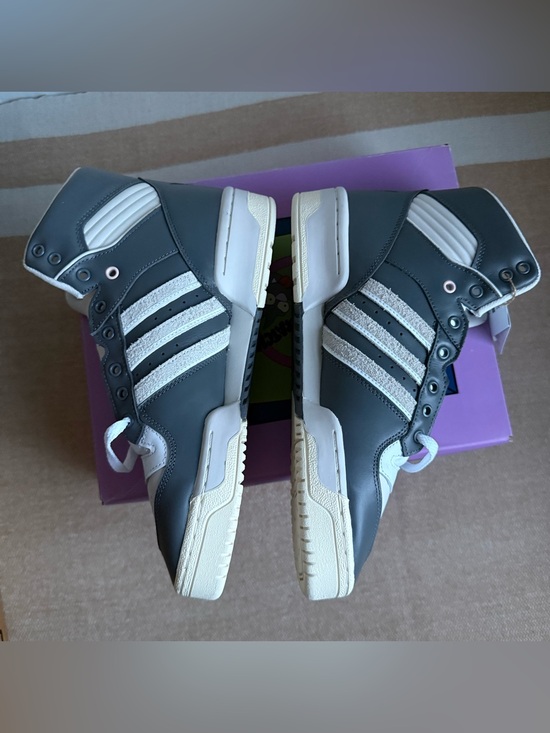 adidas Men\'s The Simpsons x Rivalry High Scratchy Size 9.5 New Grey/Ivory/ white main image 12